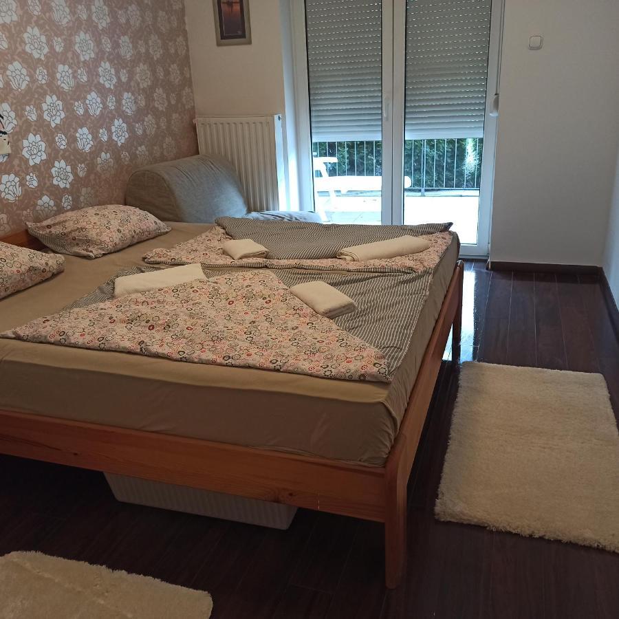 巴拉顿菲赖德Cool & Pool Apartman公寓 外观 照片