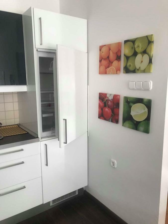 巴拉顿菲赖德Cool & Pool Apartman公寓 外观 照片